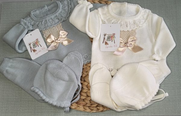 CONJUNTOS DE POLAINAS PARA BEBE CON ENCAJE Y LAZO