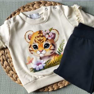 CHANDAL NIÑA TIGRESA