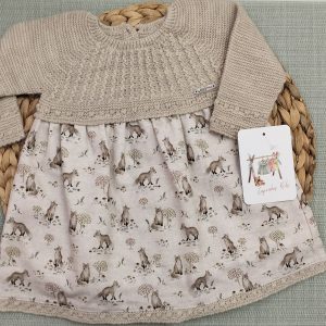 VESTIDO DE PUNTO BEIGE CON ESTAMPADO DE ANIMALES