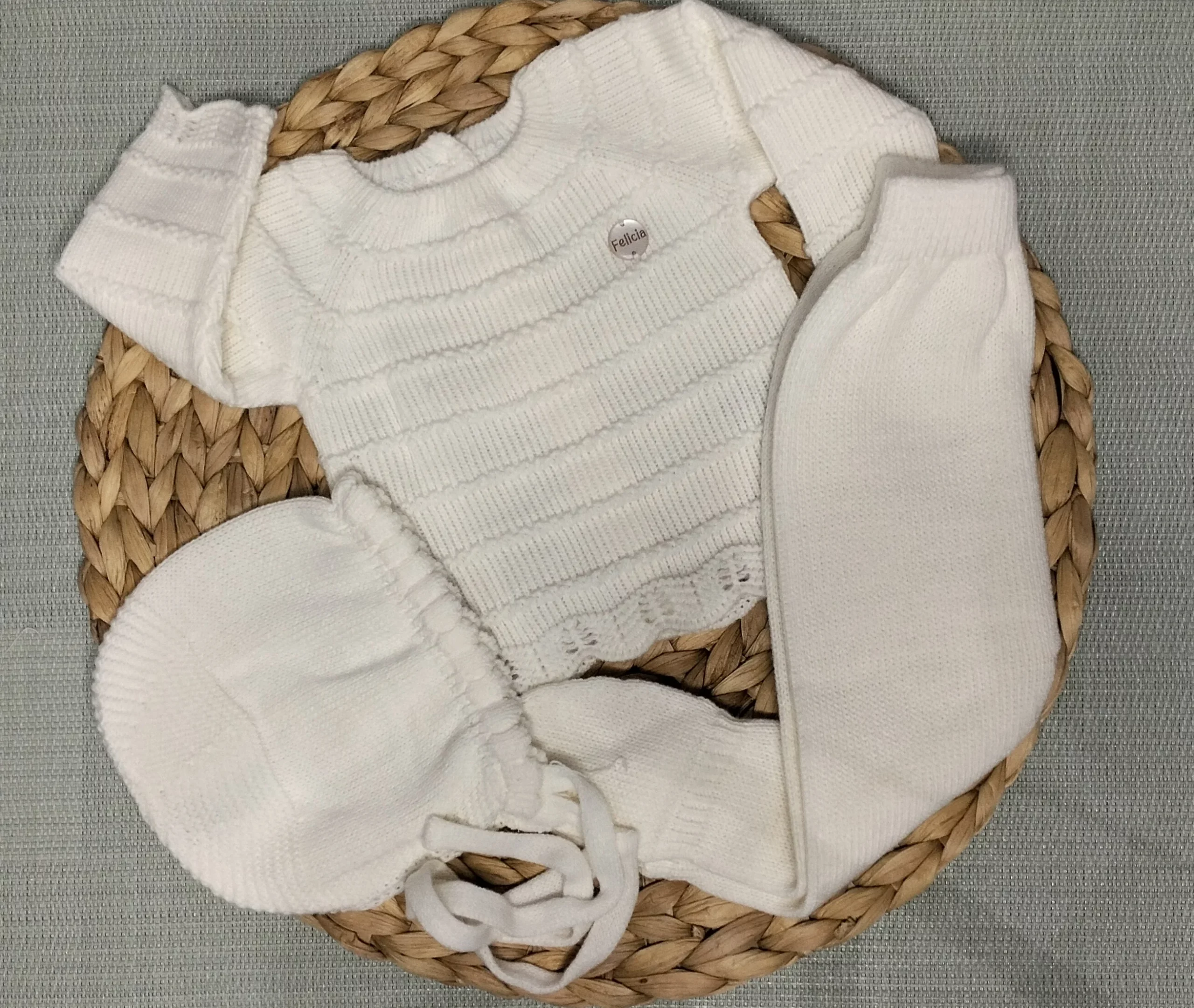 CONJUNTO DE POLAINA EN COLOR CRUDO