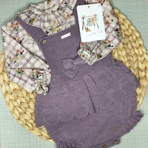 CONJUNTO DE LANA CON CAMISA, EN COLOR LILA