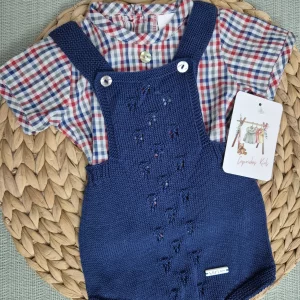 PETO DE PUNTO CON CAMISA DE CUADROS