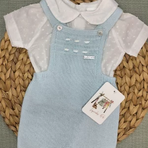PETO CELESTE CON CAMISA BLANCA PLUMETI