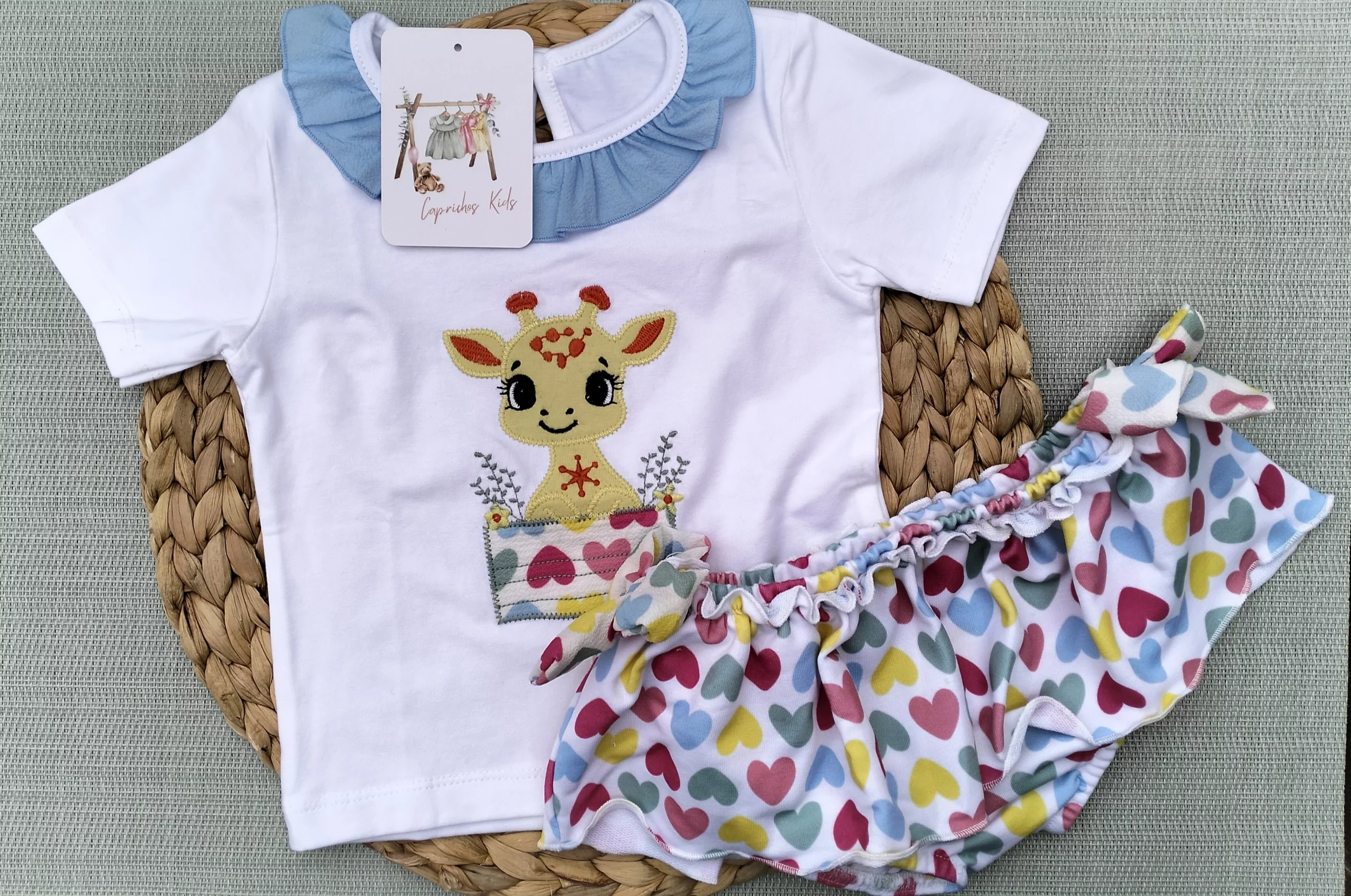 CONJUNTO ALGODON JIRAFA CORAZONES, NIÑA