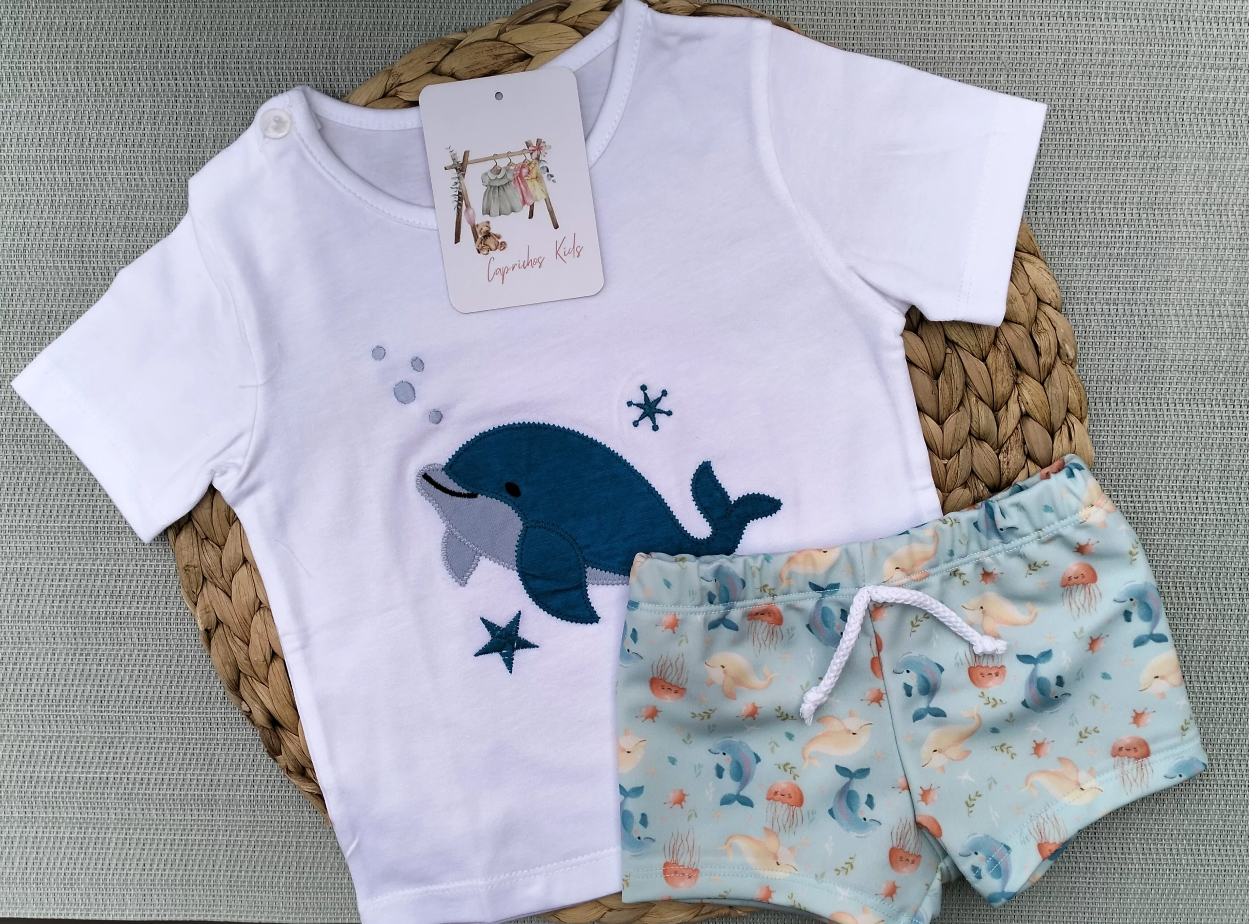 CONJUNTO DE BAÑO BALLENA, NIÑO