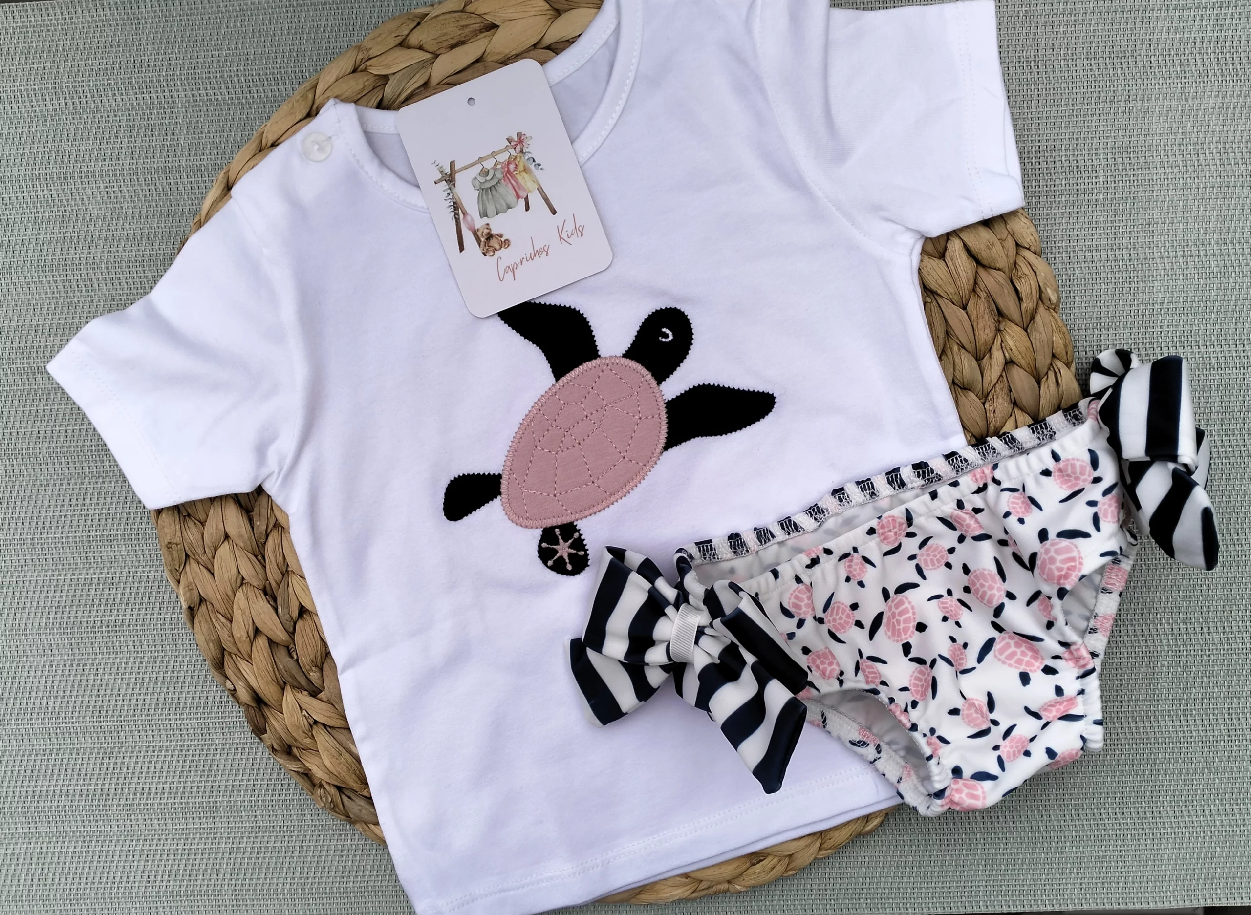 CONJUNTO DE BAÑO TORTUGA, NIÑA