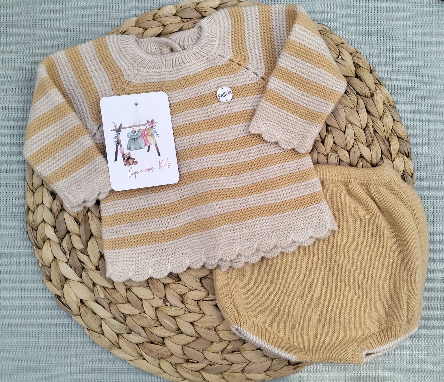 CONJUNTO DOS PIEZAS LANA, OCRE