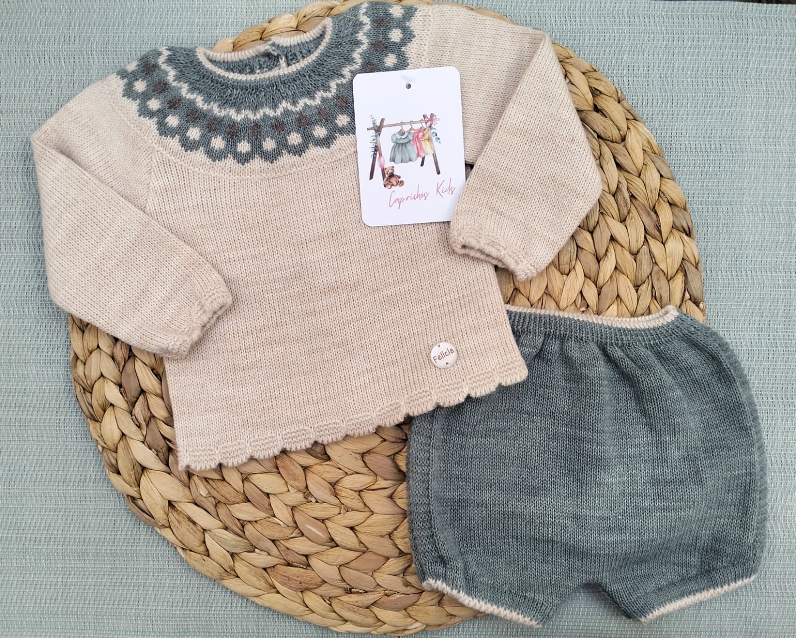 CONJUNTO DOS PIEZAS, CRUDO/HIELO